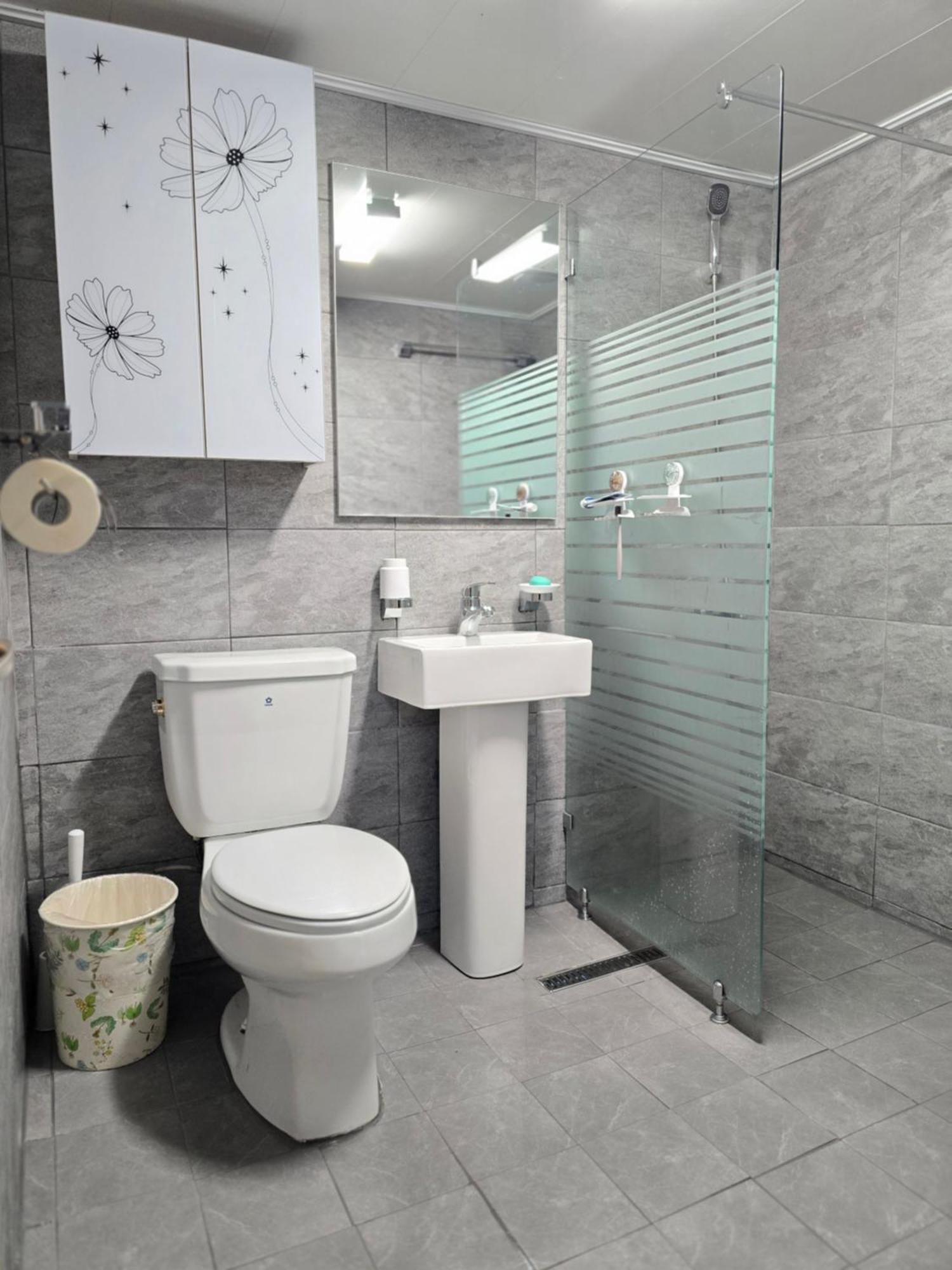 Happy Garden Guesthouse Seoul Ngoại thất bức ảnh