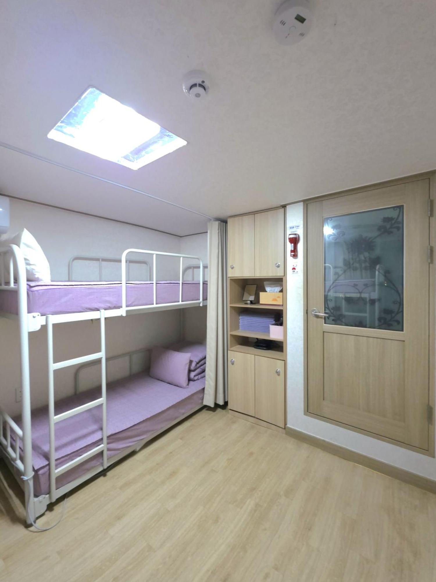 Happy Garden Guesthouse Seoul Ngoại thất bức ảnh